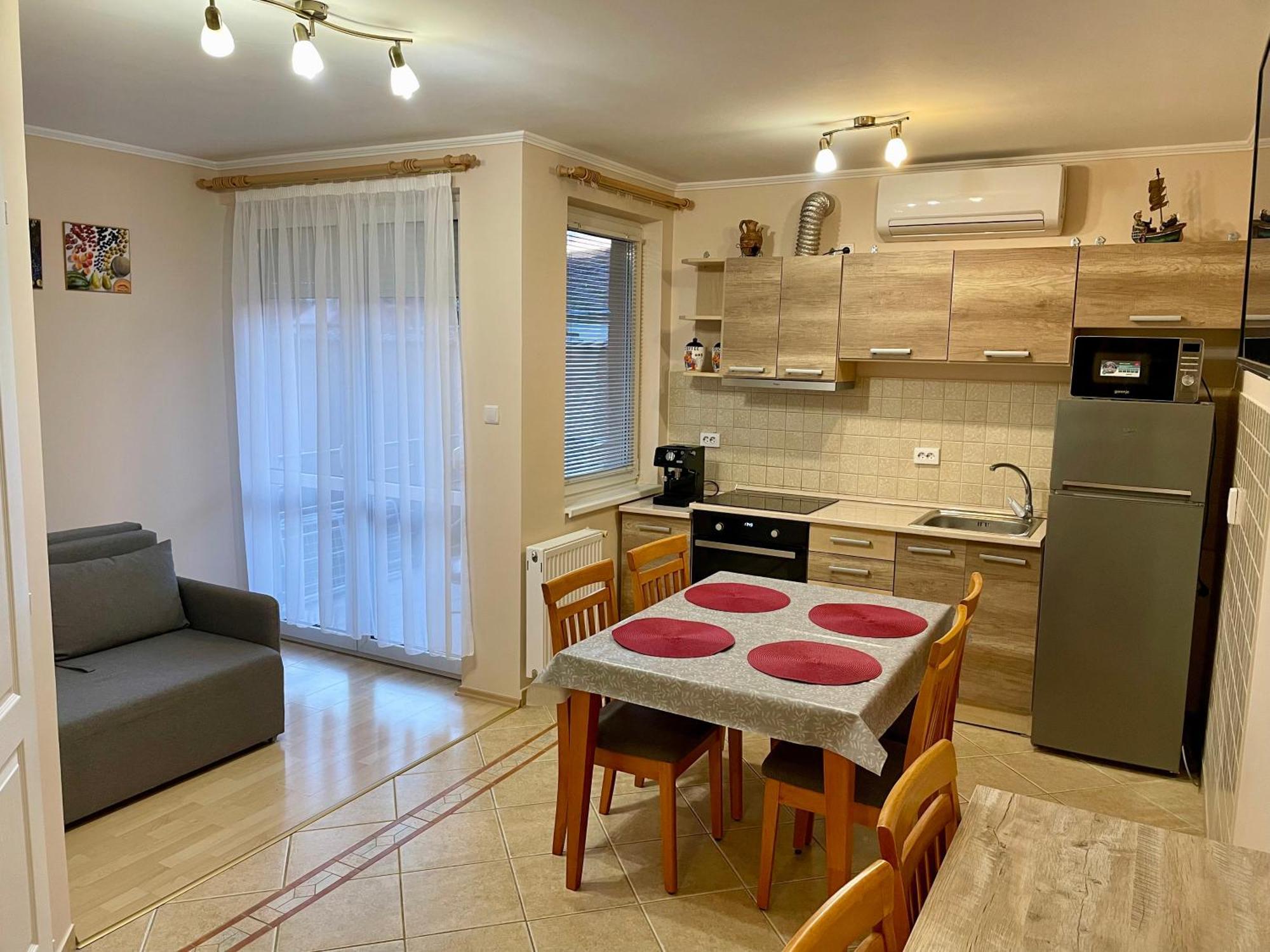 Marta Apartman Hajdúszoboszló Dış mekan fotoğraf